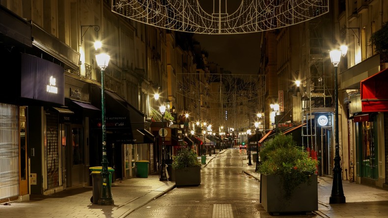 rue vide de Montorgueil 30 oct 2020